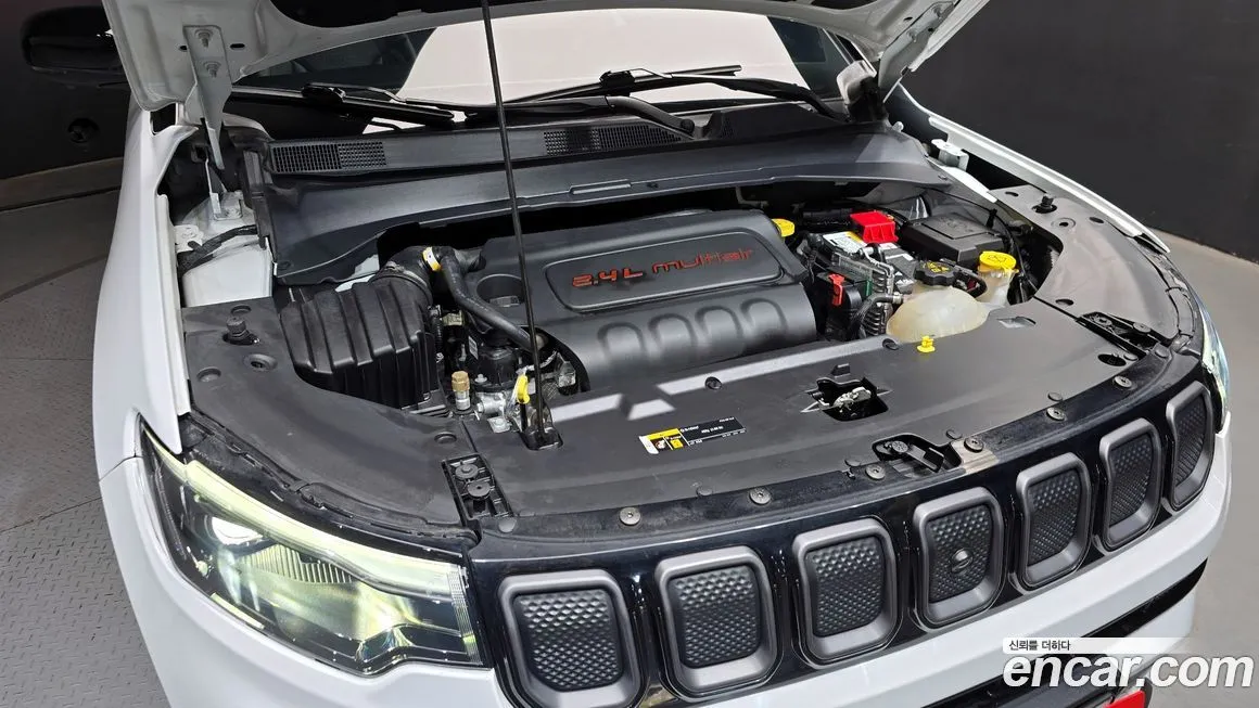Jeep Compass 2022 из KR, фото 8