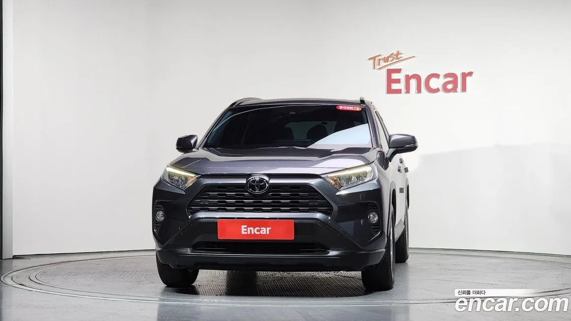 Toyota RAV4 2021 из KR, фото 5