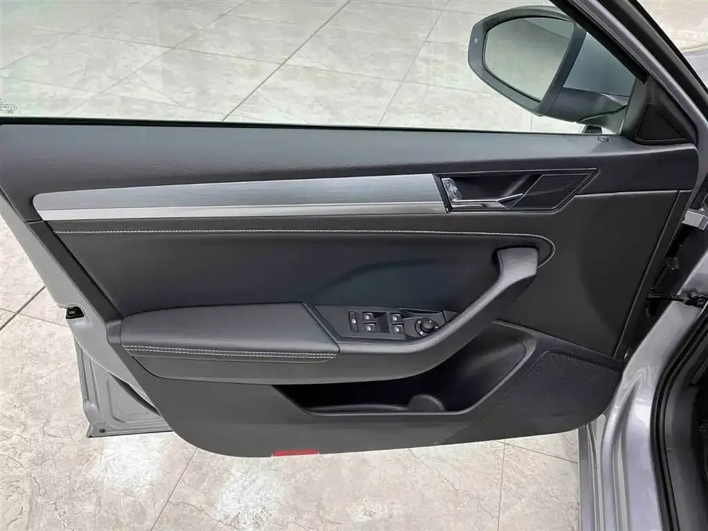 Skoda Superb 2024 из CN, фото 8