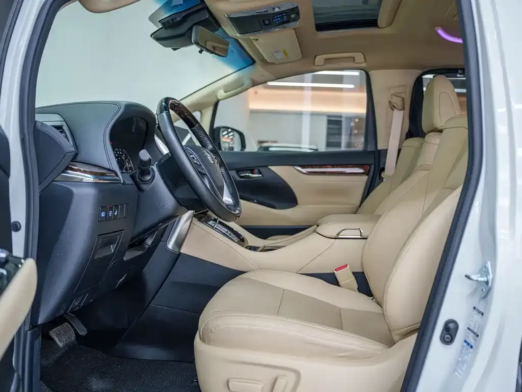 Toyota Alphard 2021 из CN, фото 6