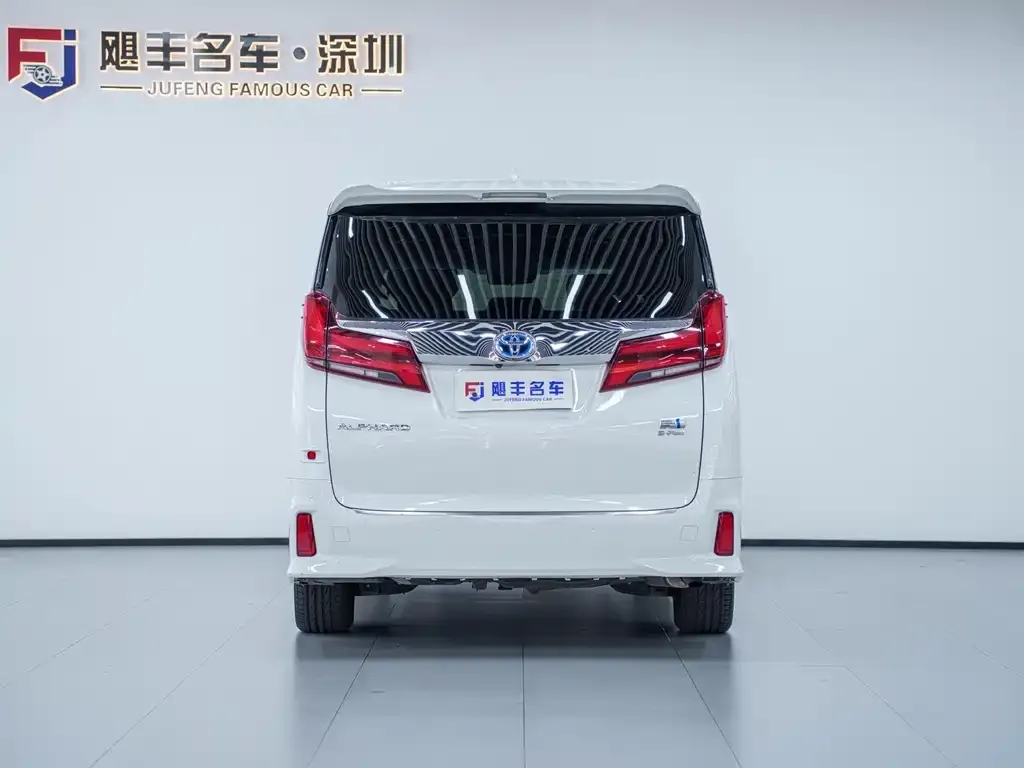 Toyota Alphard 2021 из CN, фото 2