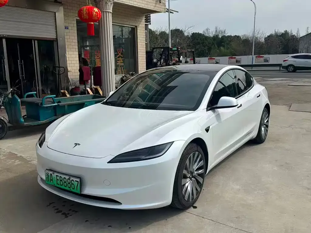 Tesla Model 3 2025 из CN, фото 1