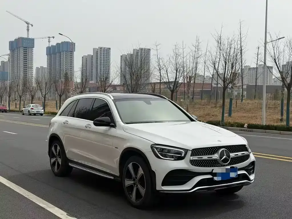Mercedes-Benz GLC — фото 4