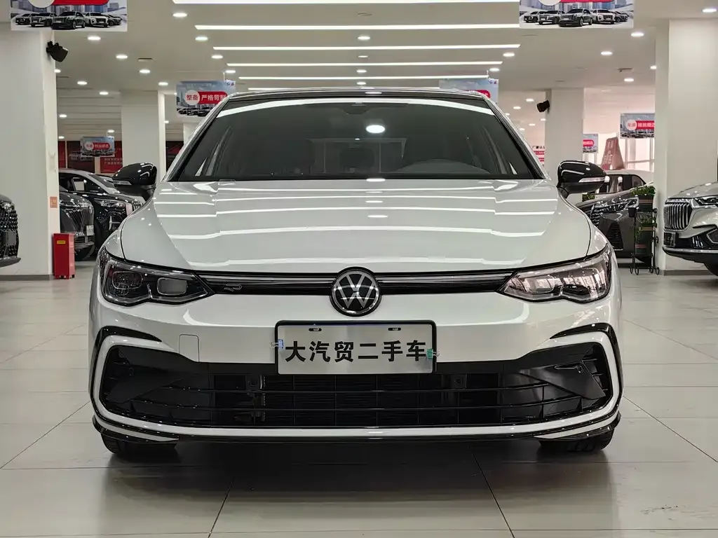 Volkswagen Golf 2022 из CN, фото 5