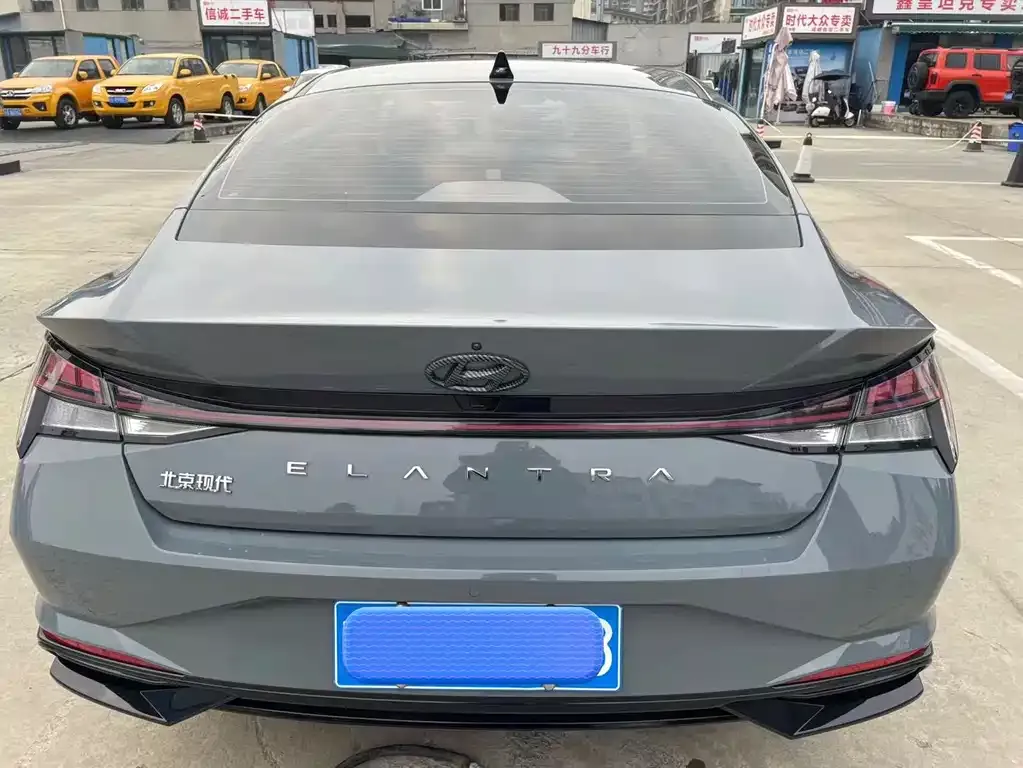 Hyundai Elantra 2023 из CN, фото 8