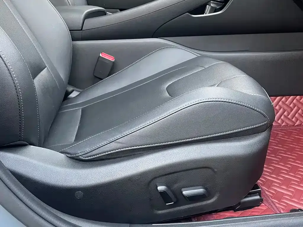 Hyundai Elantra 2023 из CN, фото 10