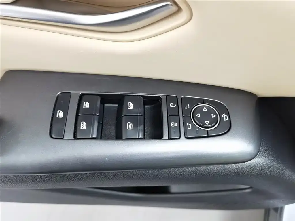 BYD Pro New Energy — фото 4