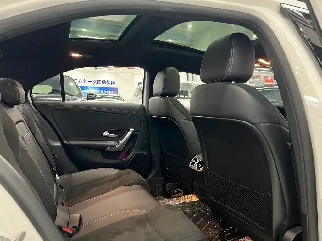 Mercedes-Benz A-Class 2022 из CN, фото 2