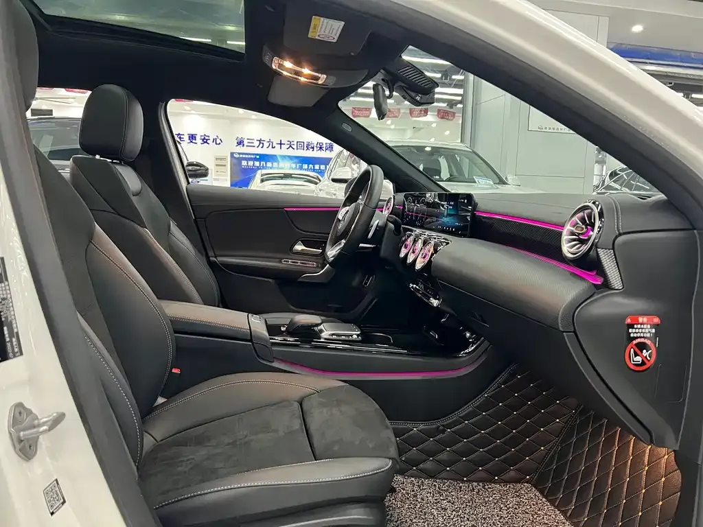 Mercedes-Benz A-Class 2022 из CN, фото 7