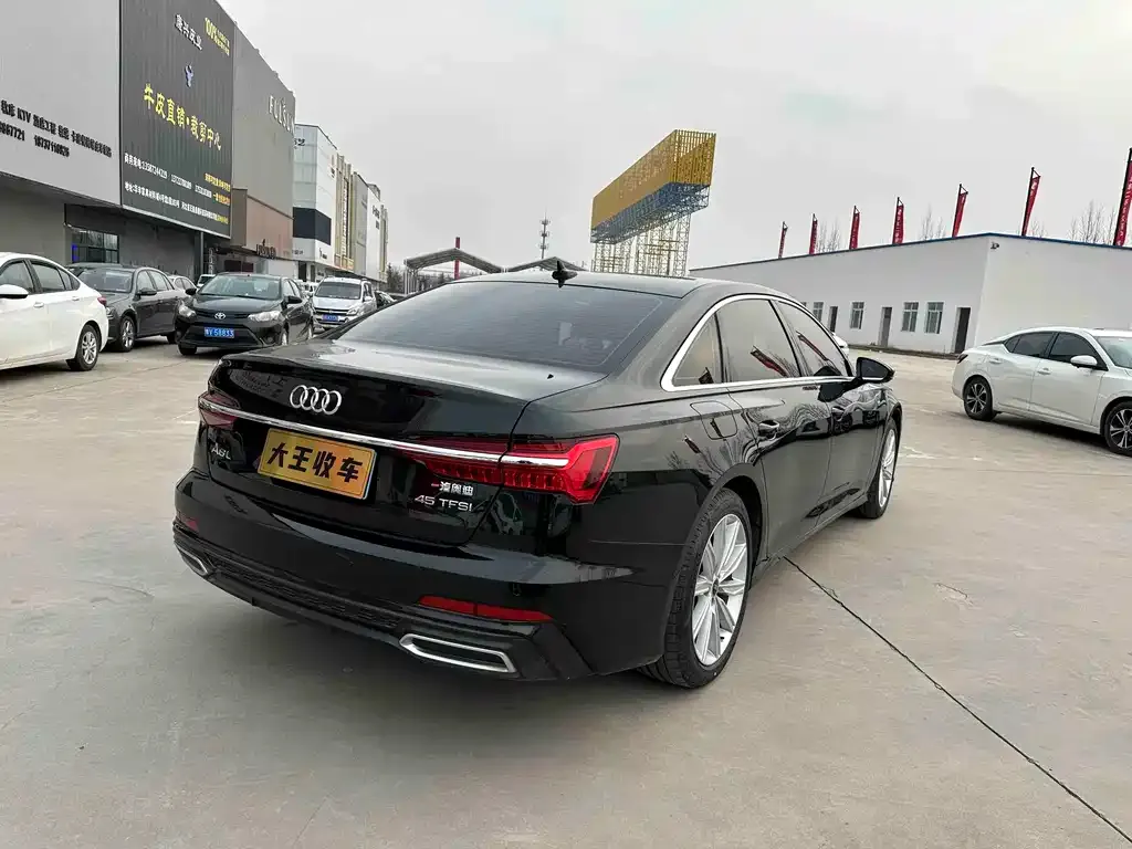 Audi A6L 2022 из CN, фото 5