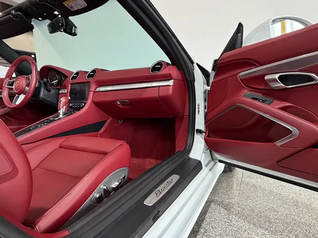 Porsche 718 2022 из CN, фото 5