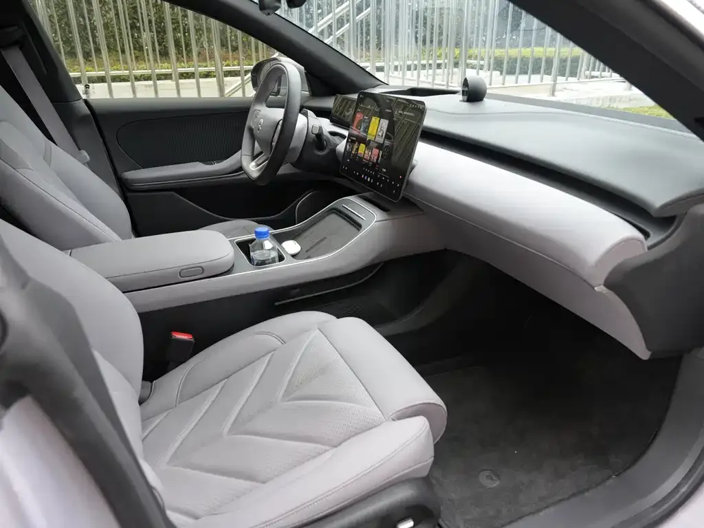 NIO ET5T 2025 из CN, фото 4