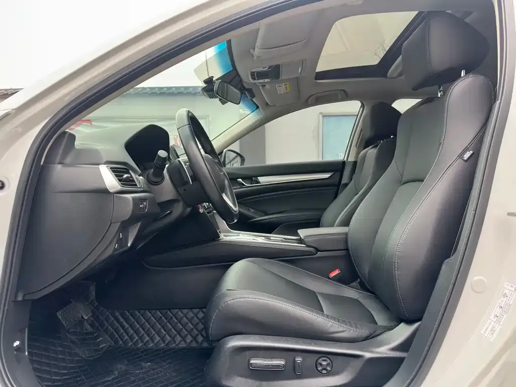 Honda Accord 2022 из CN, фото 3