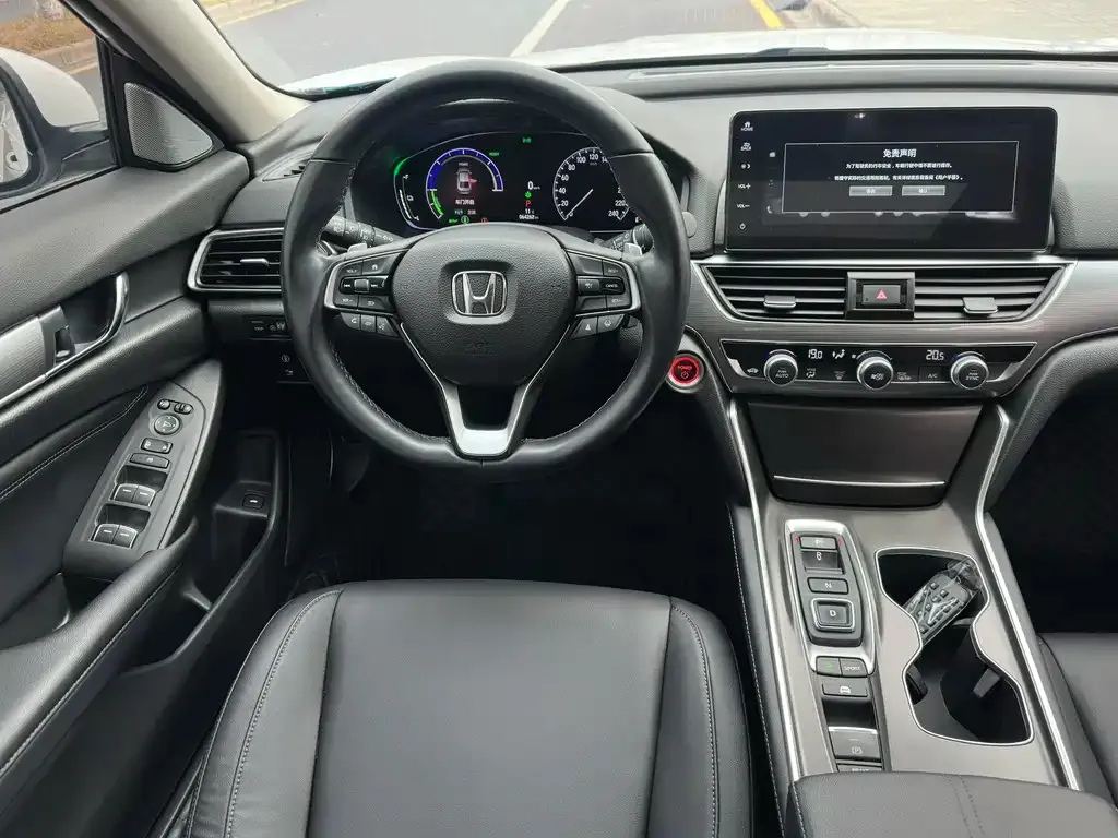 Honda Accord 2022 из CN, фото 10