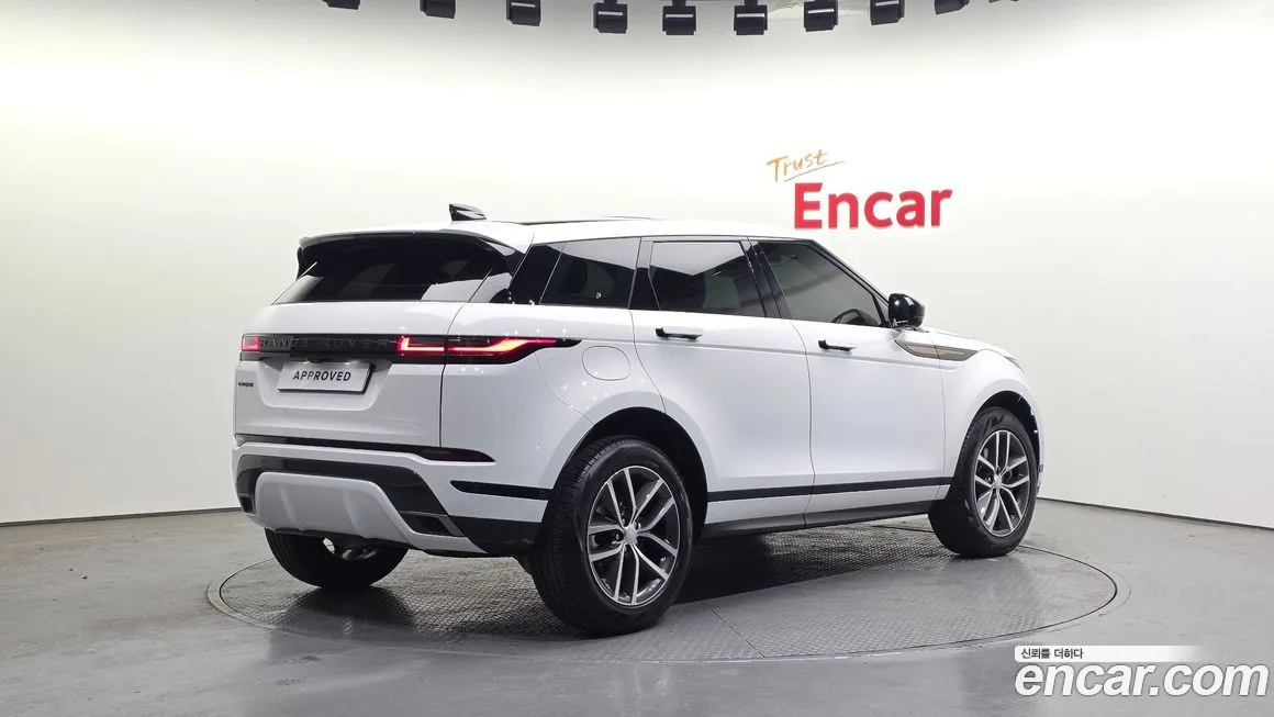 Land Rover Range Rover Evoque — фото 4