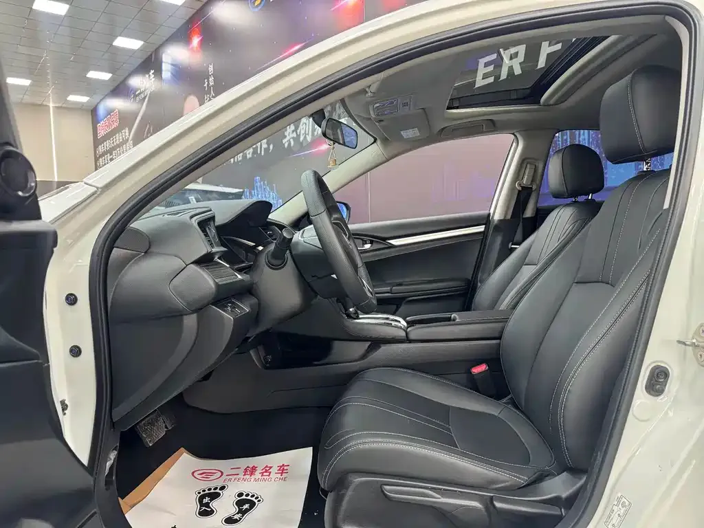 Honda Civic — фото 5