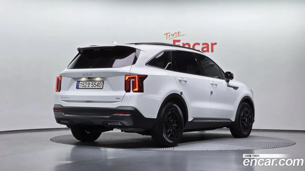 Kia Sorento — фото 6