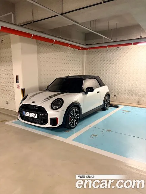 Mini Cooper Convertible — фото 1