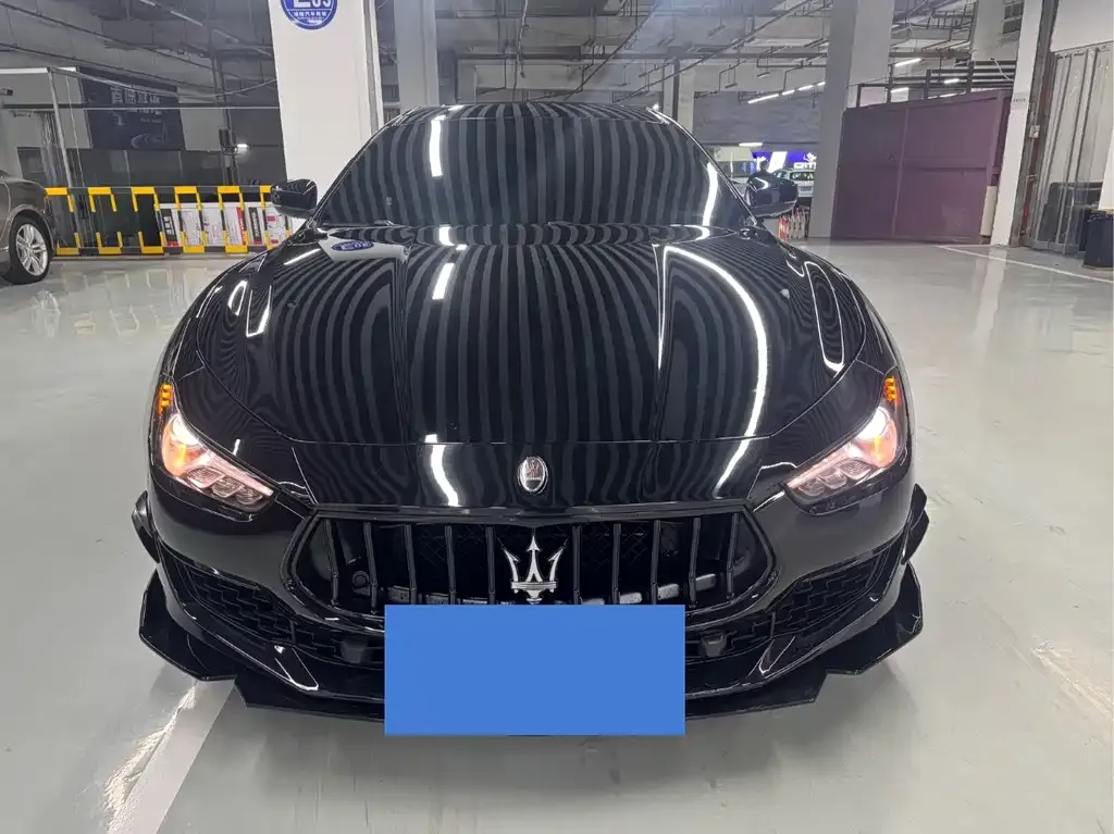 Maserati Ghibli — фото 10