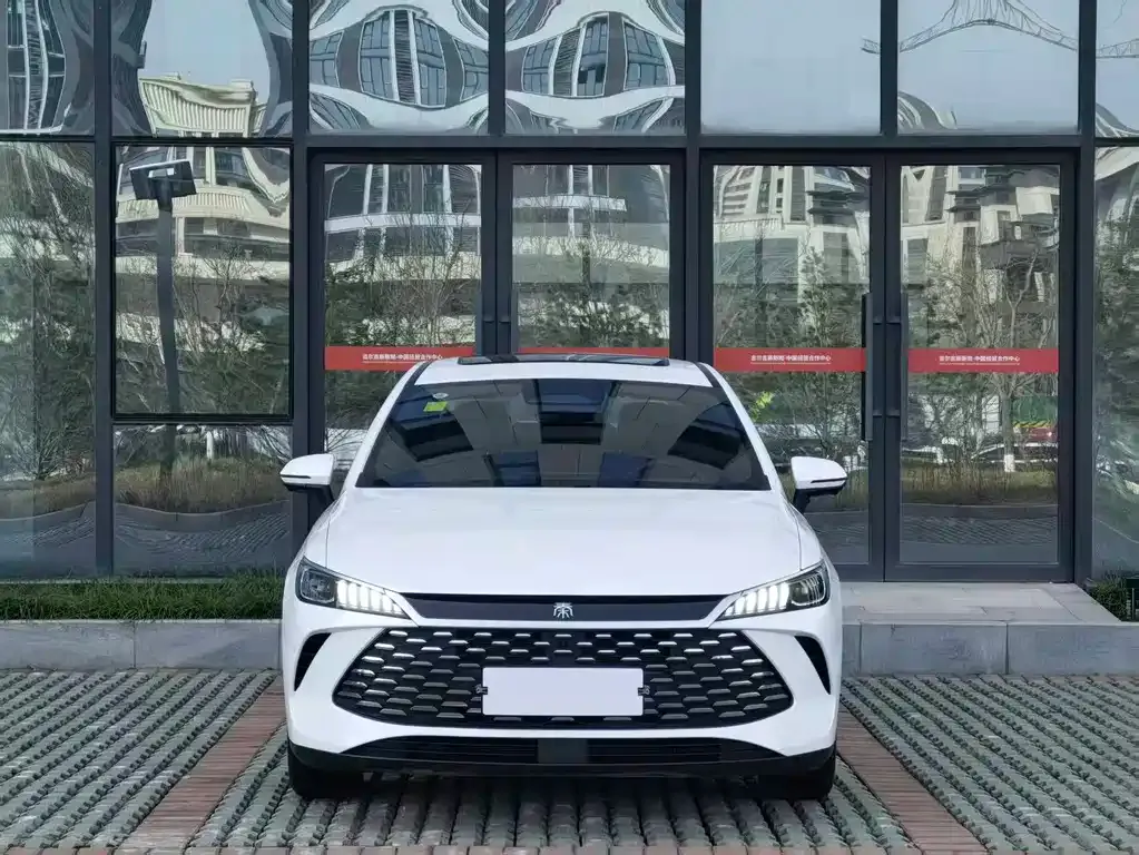 BYD Qin PLUS 2025 из CN, фото 8
