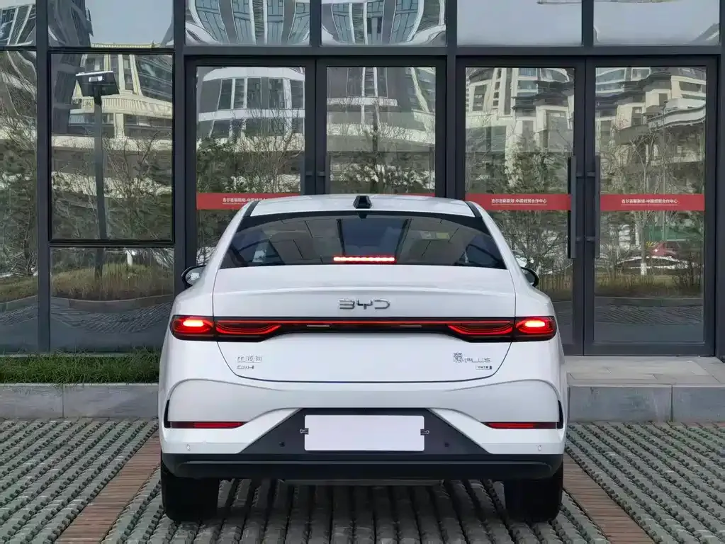 BYD Qin PLUS 2025 из CN, фото 10