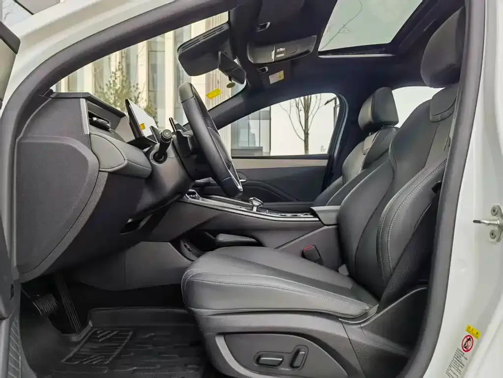 BYD Qin PLUS 2025 из CN, фото 6