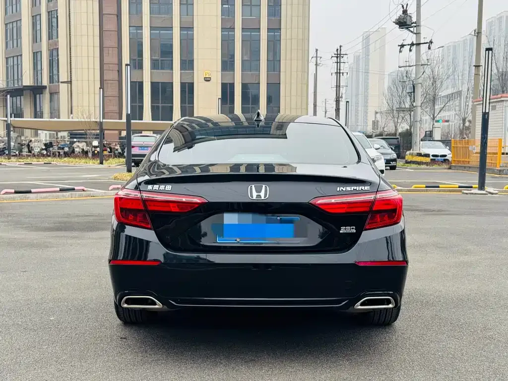 Honda Inspire — фото 6