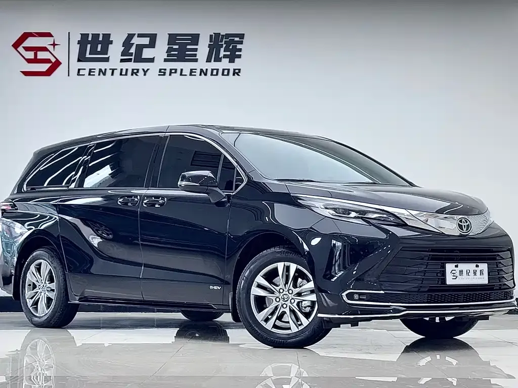 Toyota Sienna 2025 из CN, фото 3