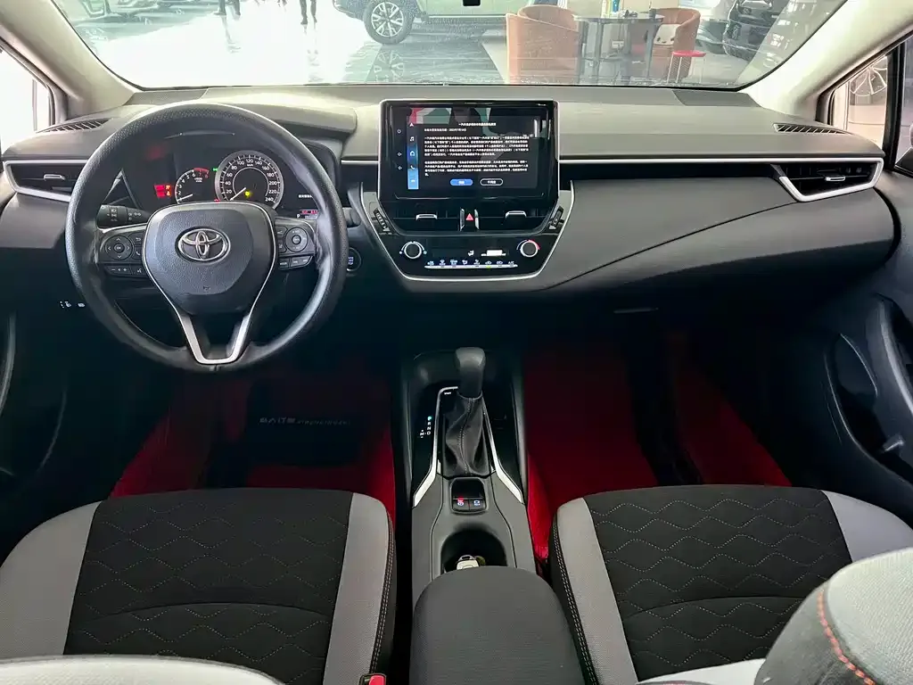 Toyota Corolla — фото 2