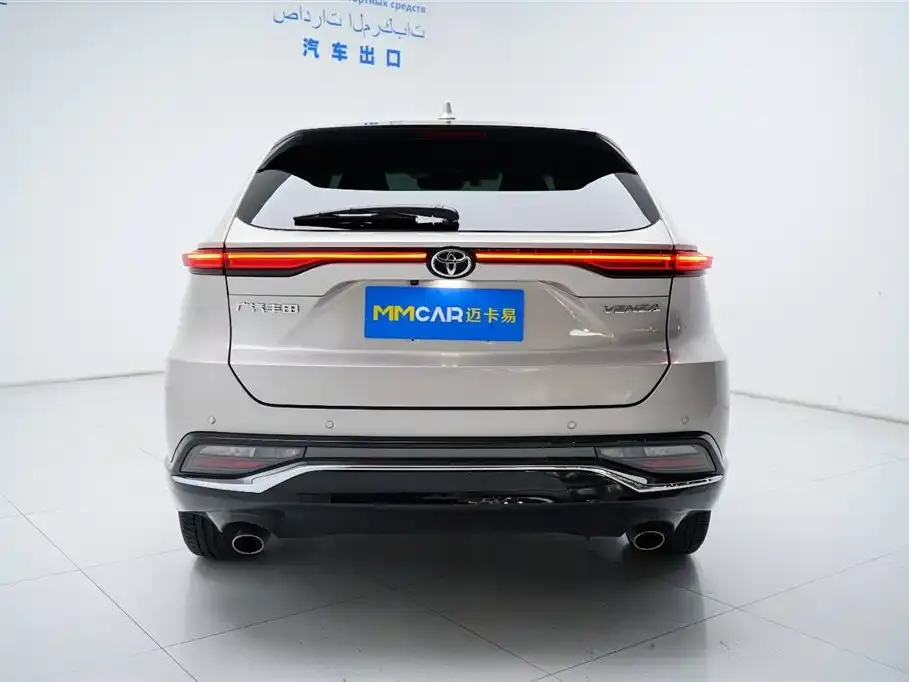Toyota Venza 2022 из CN, фото 8