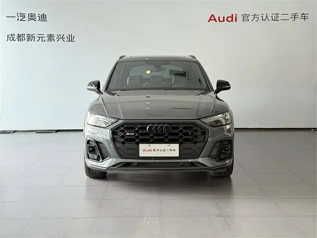 Audi SQ5 2022 из CN, фото 3
