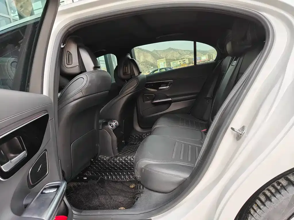 Mercedes-Benz C-Class 2023 из CN, фото 9