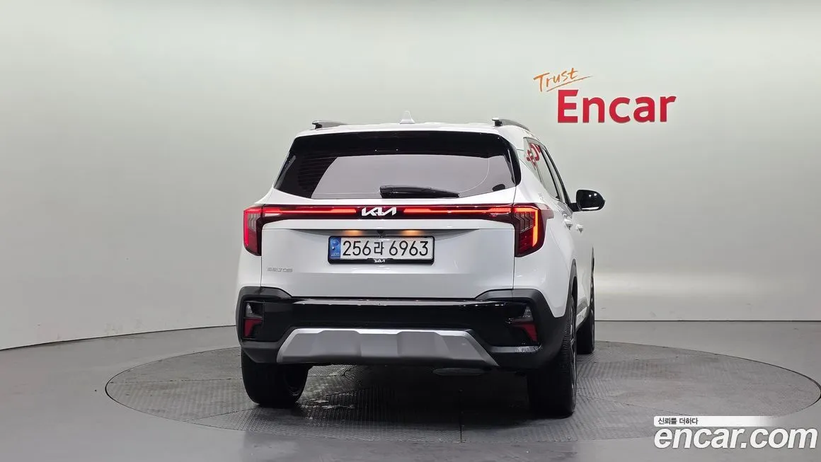 Kia Seltos 2023 из KR, фото 8