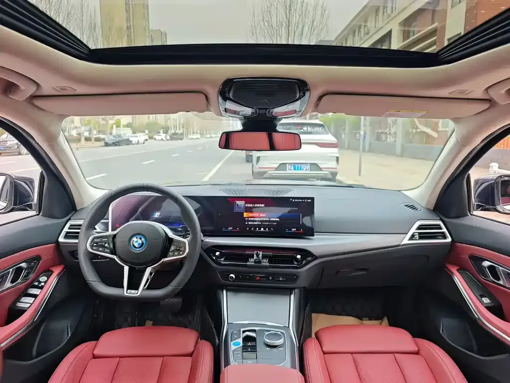 BMW i3 — фото 5