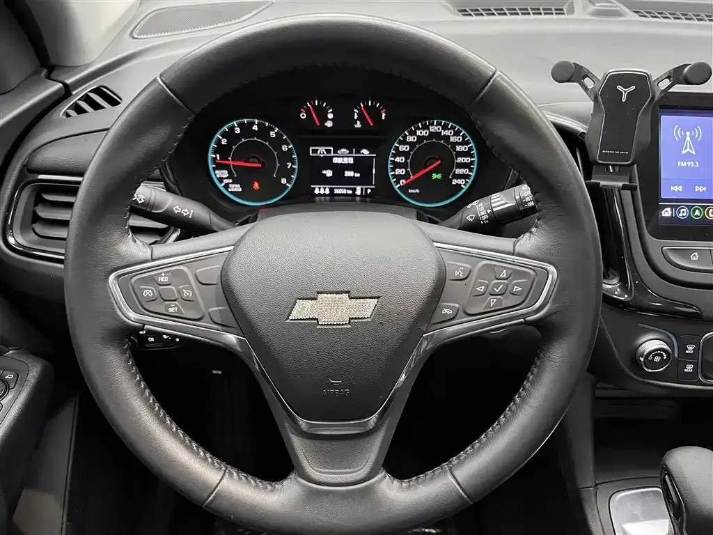 Chevrolet Equinox — фото 10