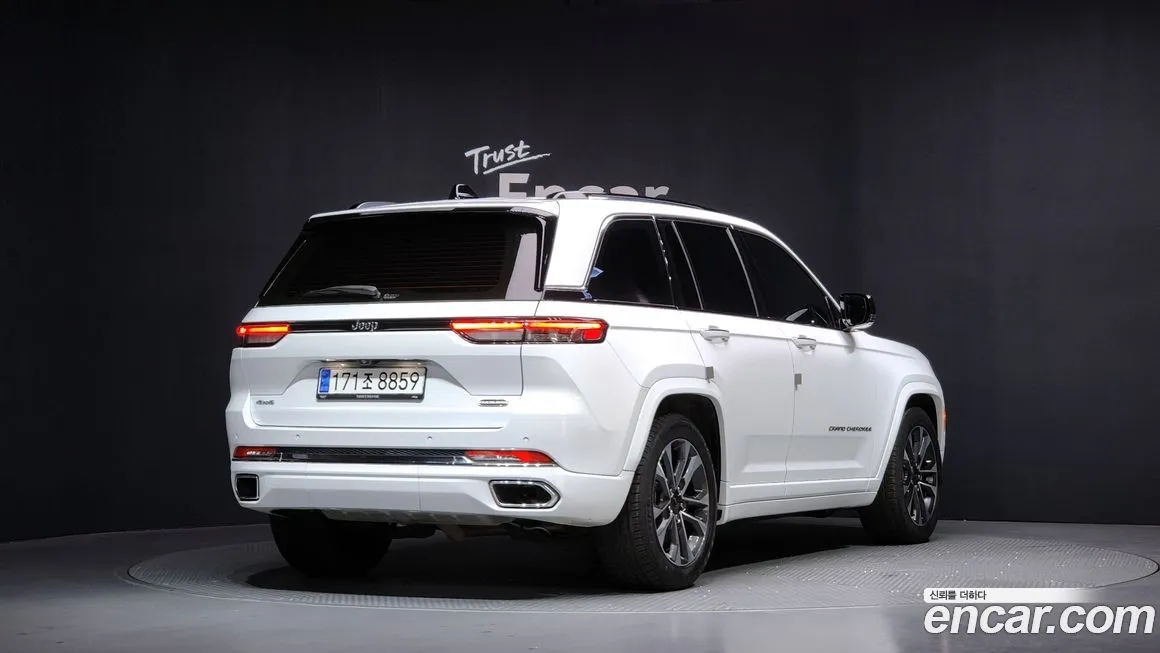 Jeep Cherokee — фото 5