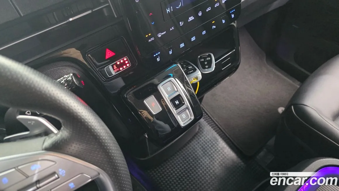 Hyundai Staria 2023 из KR, фото 10