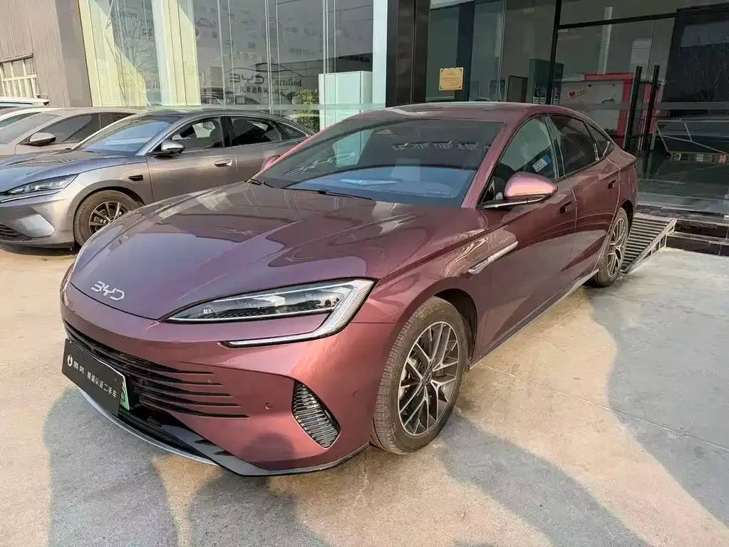 BYD Seal 07 DM-i 2025 из CN, фото 1