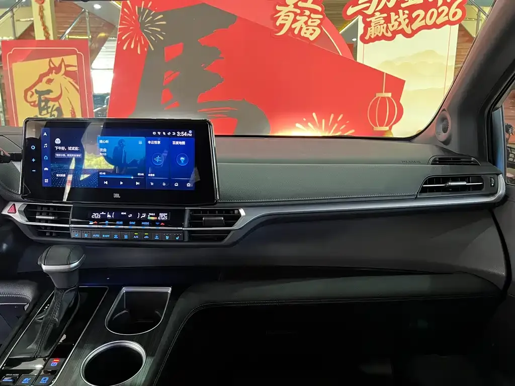 Toyota Sienna 2022 из CN, фото 7