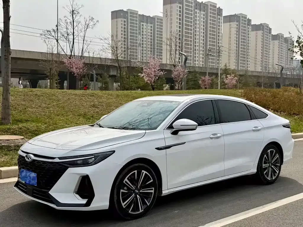 Chery Arrizo 8