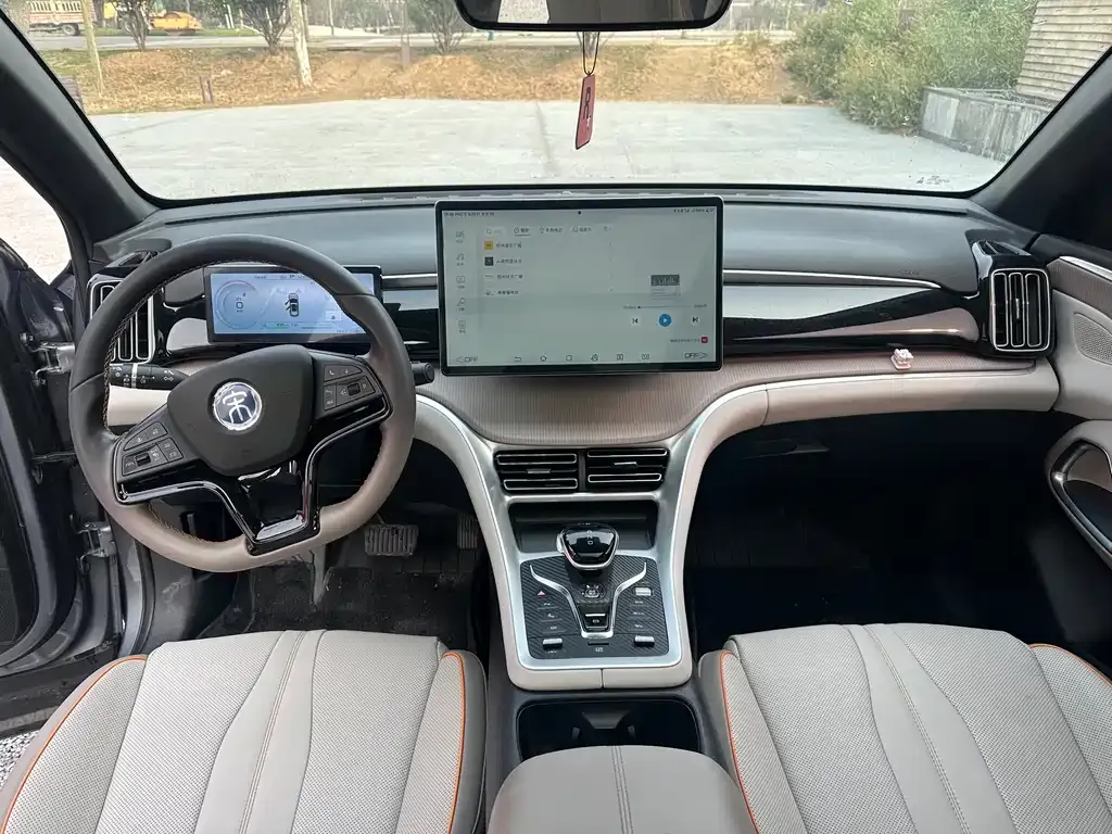BYD Pro New Energy — фото 5