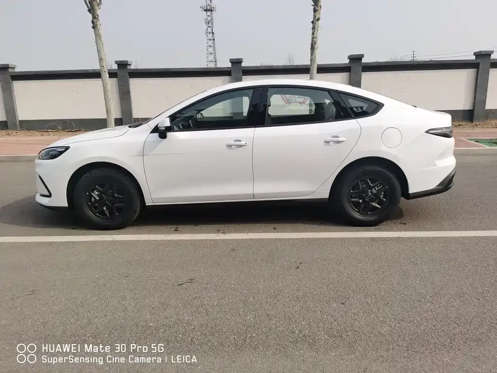 BYD Seal 05 DM-i 2026 из CN, фото 4