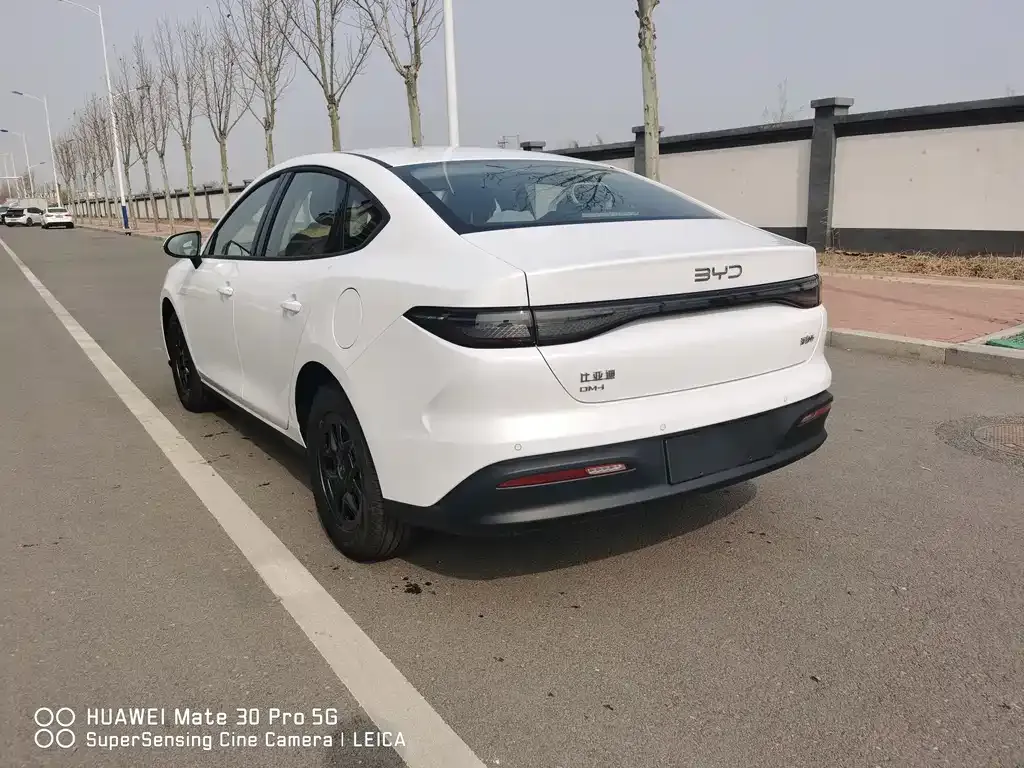BYD Seal 05 DM-i 2026 из CN, фото 9