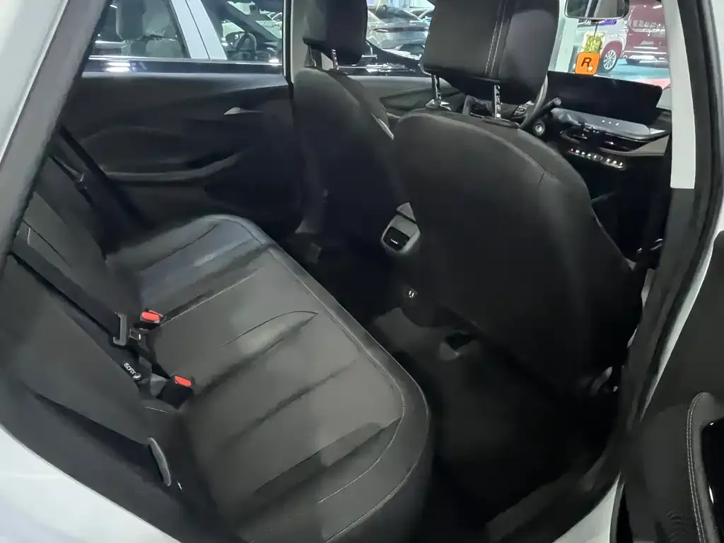 Buick Verano 2024 из CN, фото 2