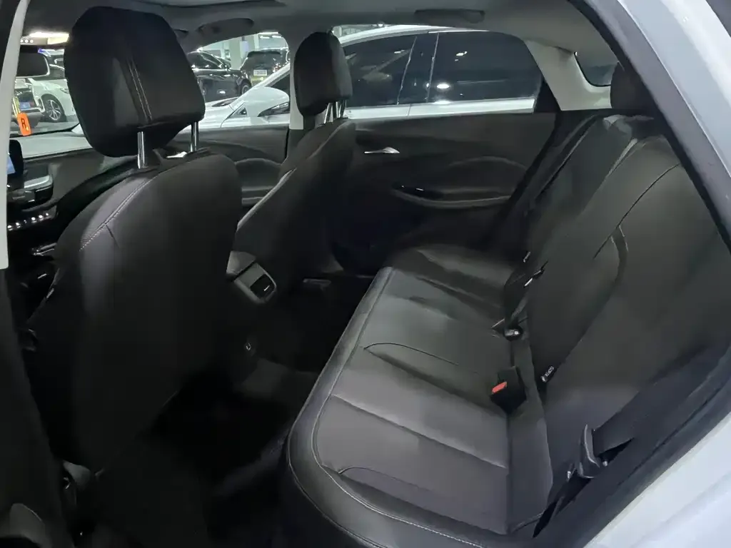 Buick Verano 2024 из CN, фото 10