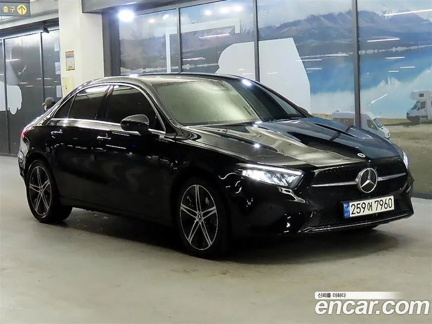 Mercedes-Benz A-Class 2024 из KR, фото 1