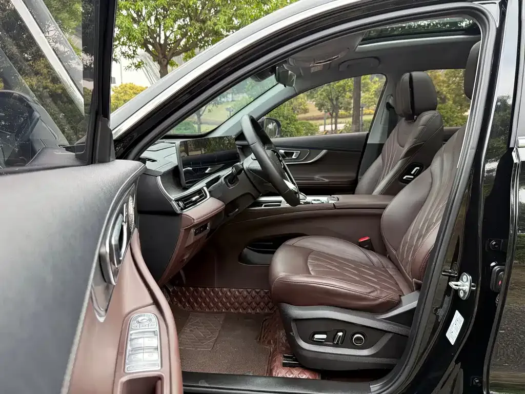 Chery Tiggo 8 PRO — фото 2