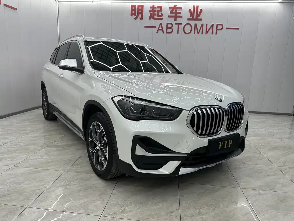 BMW X1 — фото 2