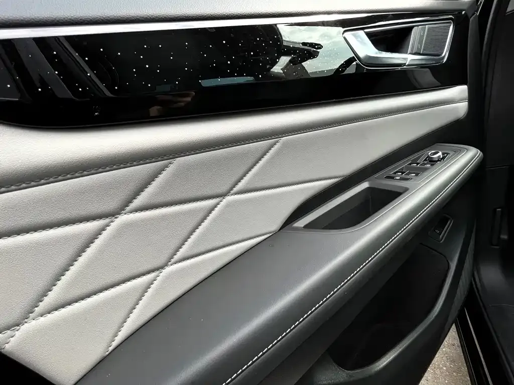 Volkswagen Teramont 2024 из CN, фото 5