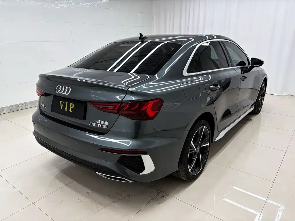 Audi A3 — фото 2